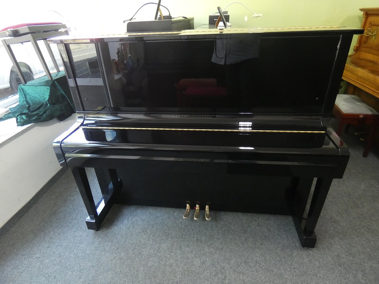 1 A gebrauchtes Kawai Klavier von Klavierbaumeisterin aus Aachen