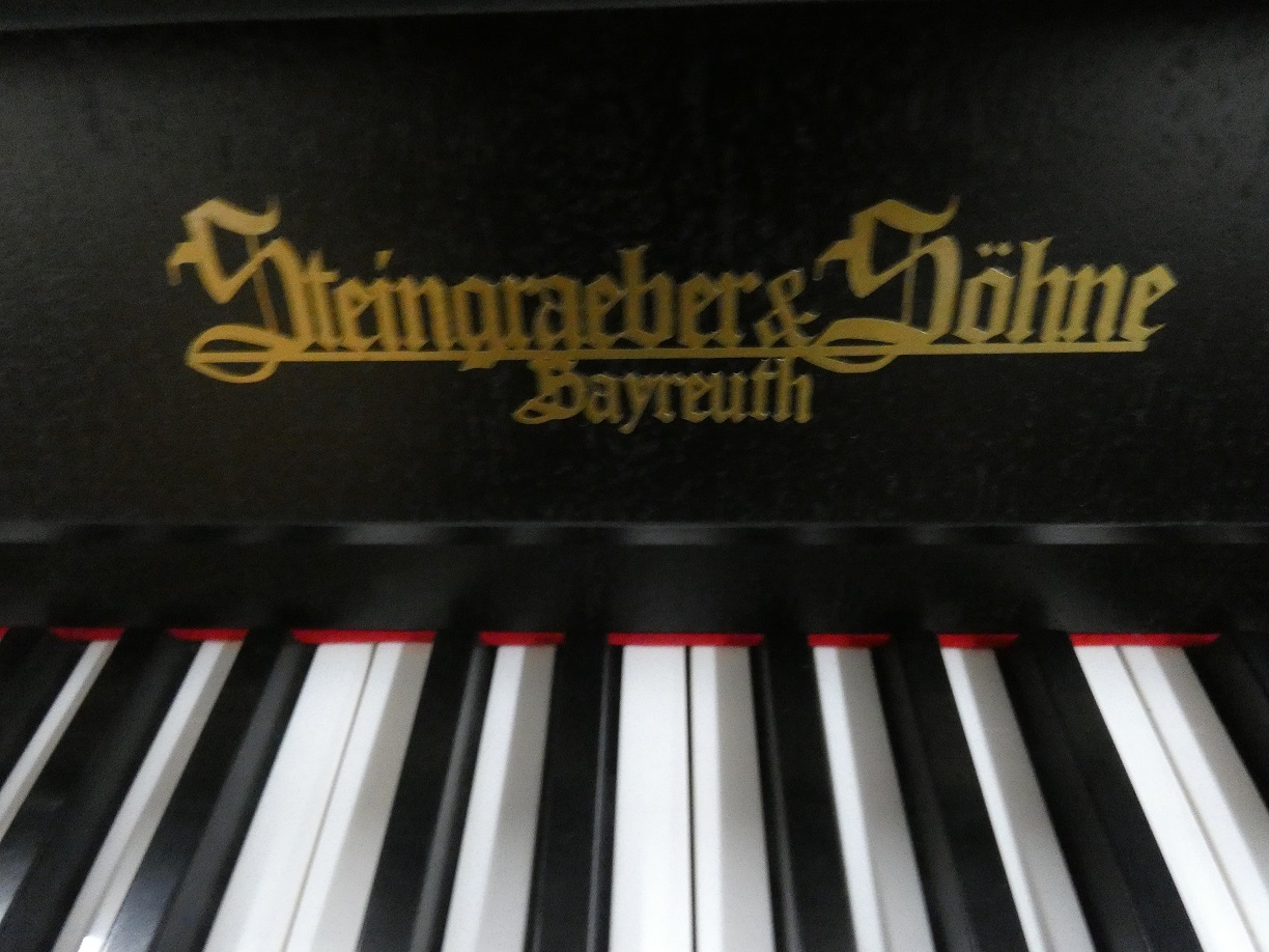1 A gebrauchtes Steingraeber Klavier von Klavierbaumeisterin aus Aachen